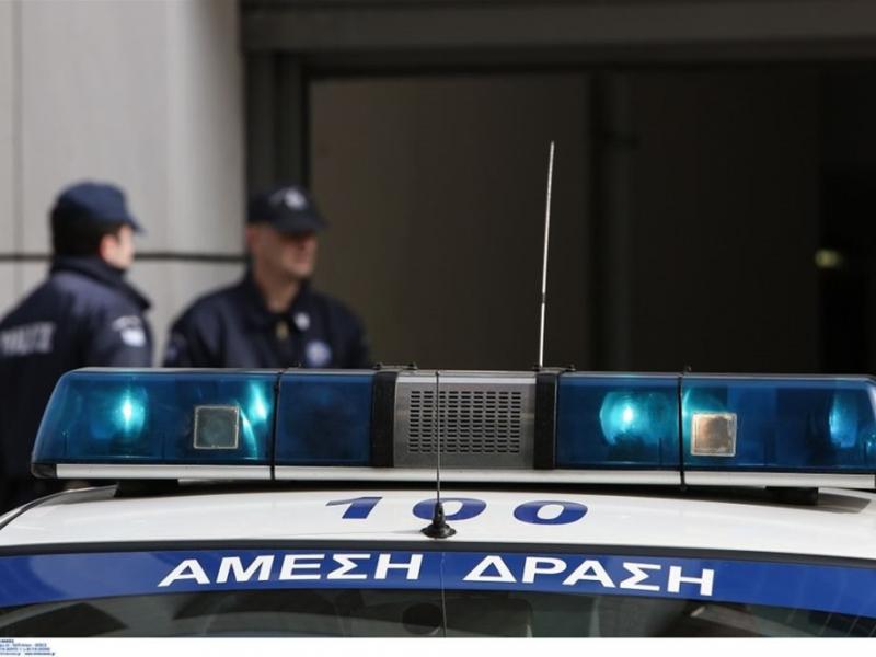 Νέος Κόσμος: Χειροπέδες σε τρία άτομα για κατοχή ναρκωτικών