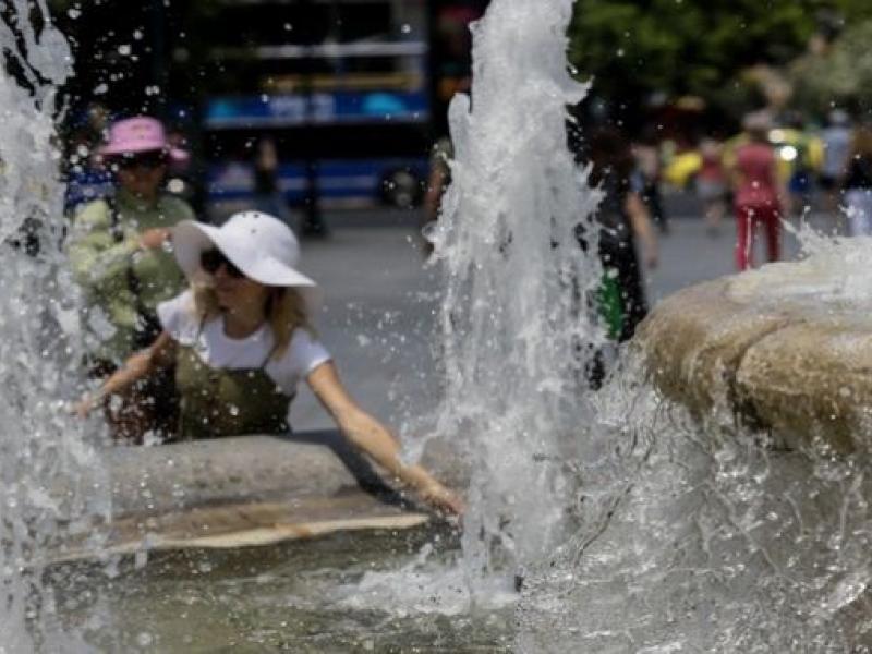 Καιρός: 40άρια από Πέμπτη - Ακολουθεί τριήμερη "καυτή λάβα"