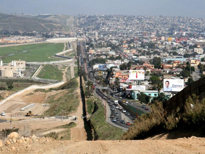 40% μειωμένος ο αριθμός των μεταναστών στα σύνορα του Μεξικού με τις ΗΠΑ