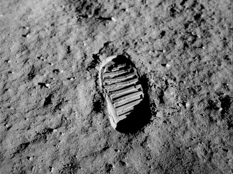 first step on the moon