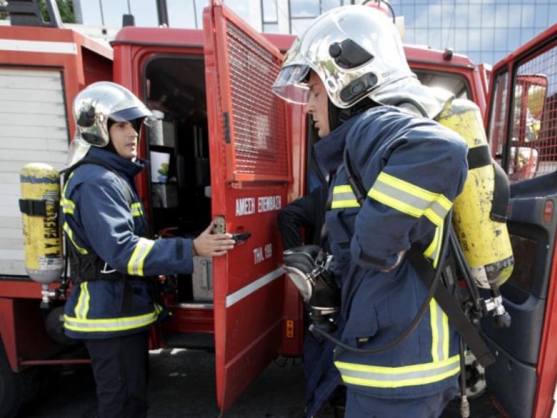 Φωτιά σε σταθμευμένο Ι.Χ. αυτοκίνητο στο Κορδελιό