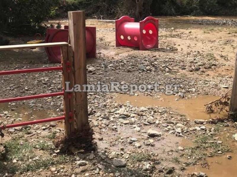 Επιτυχής διάσωση κατασκηνωτών σε κάμπινγκ της Εύβοιας