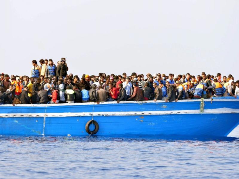 Τουλάχιστον 110 αγνοούμενοι μετά το ναυάγιο πλεούμενων με μετανάστες χθες ανοικτά της Χομς