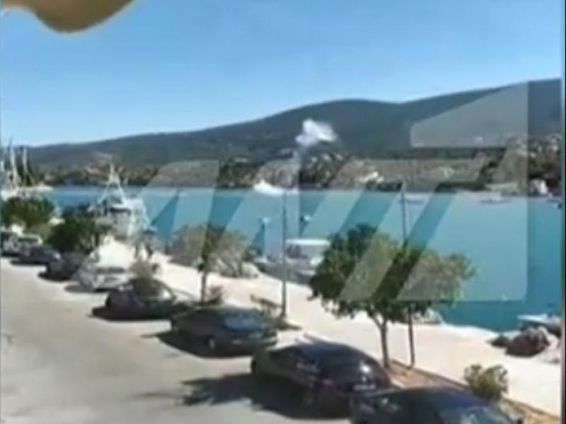 Δραματικό βίντεο: Η στιγμή της πτώσης του ελικοπτέρου στον Πόρο
