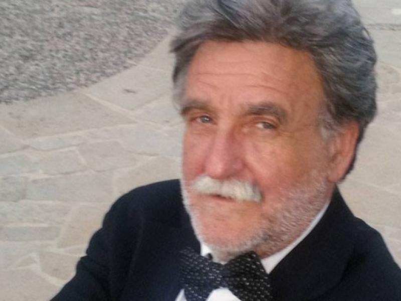 Πέθανε ο δημοσιογράφος και συγγραφέας Γιώργος Μπράμος