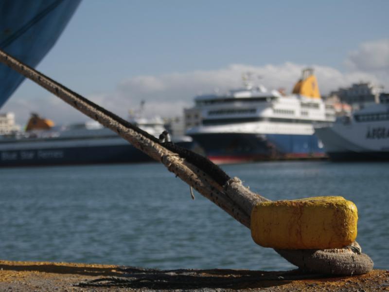 Συνεχίζονται τα προβλήματα στα ακτοπλοϊκά δρομολόγια λόγω των ανέμων