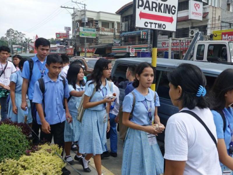 Φιλιππίνες: Ανοίγουν τα σχολεία ξανά μετά από 2 χρόνια