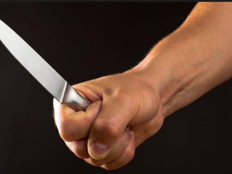 Παραδόθηκε ο 16χρονος που μαχαίρωσε τον 15χρονο συμμαθητή του στην Αμαλιάδα