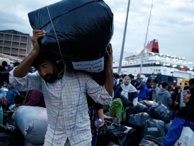 πειραιάς πρόσφυγες