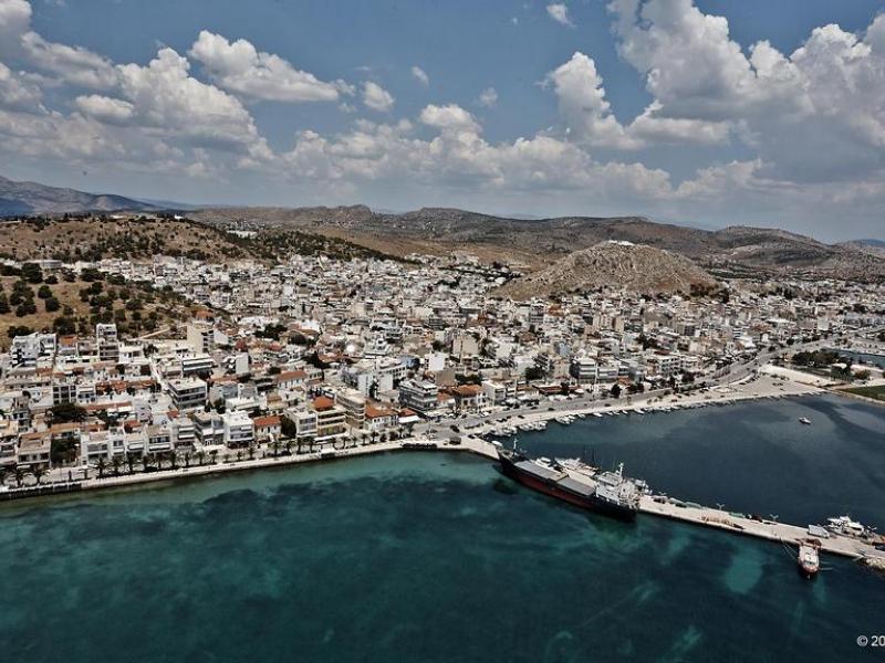 Εκπαιδευτικοί Σαλαμίνας: πέρα από κάθε λογική το πώς ένα νησί βρέθηκε στην ίδια περιοχή μετάθεσης με τους άλλους δήμους του Πειραιά