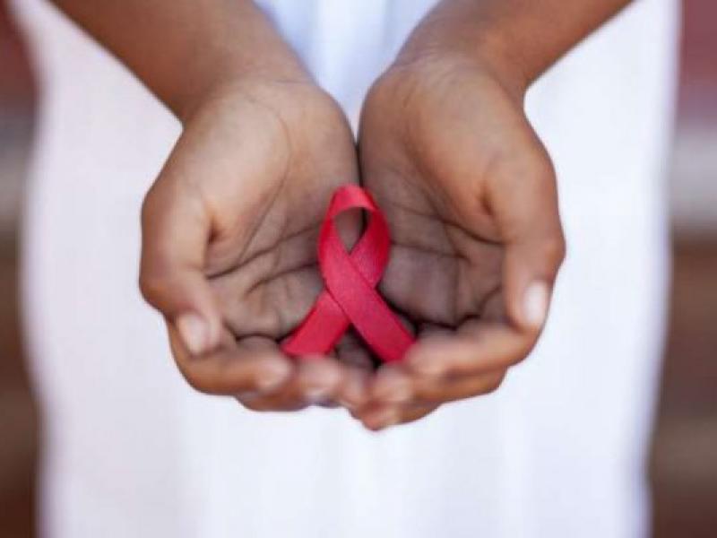 16.637 άνθρωποι ζουν με τον ιό HIV στην Ελλάδα