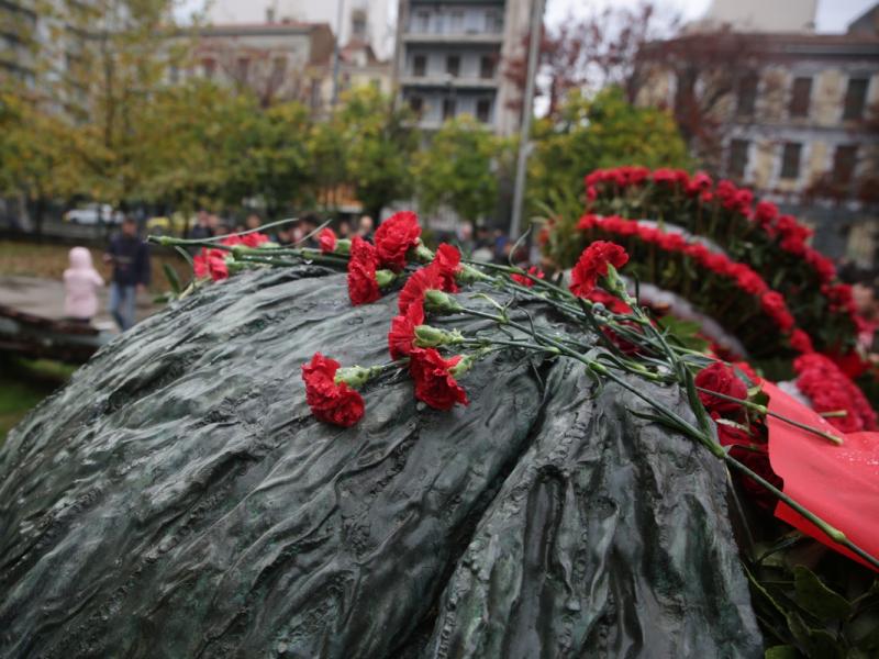 Εκπαιδευτικοί Πάτρας: Επέτειος του Πολυτεχνείου