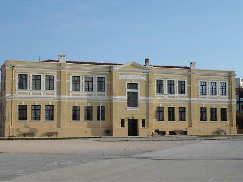 σχολικό κτίριο σχολείο