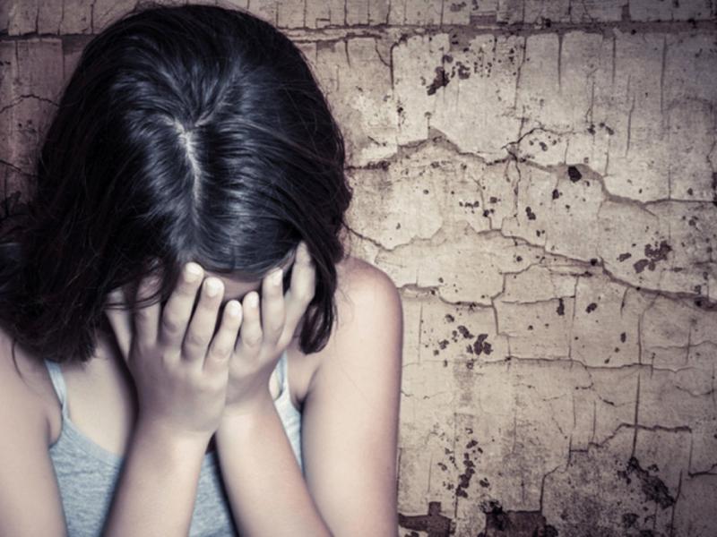 Σεξουαλική κακοποίηση στην Κρήτη: Ασελγούσε στην 4χρονη κόρη φίλης του όταν εκείνη έλειπε