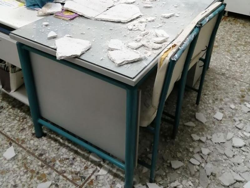 Σχολείο σε κίνδυνο: Έπεσαν σοβάδες λόγω της βροχόπτωσης σε δημοτικό σχολείο της Ηλιούπολης
