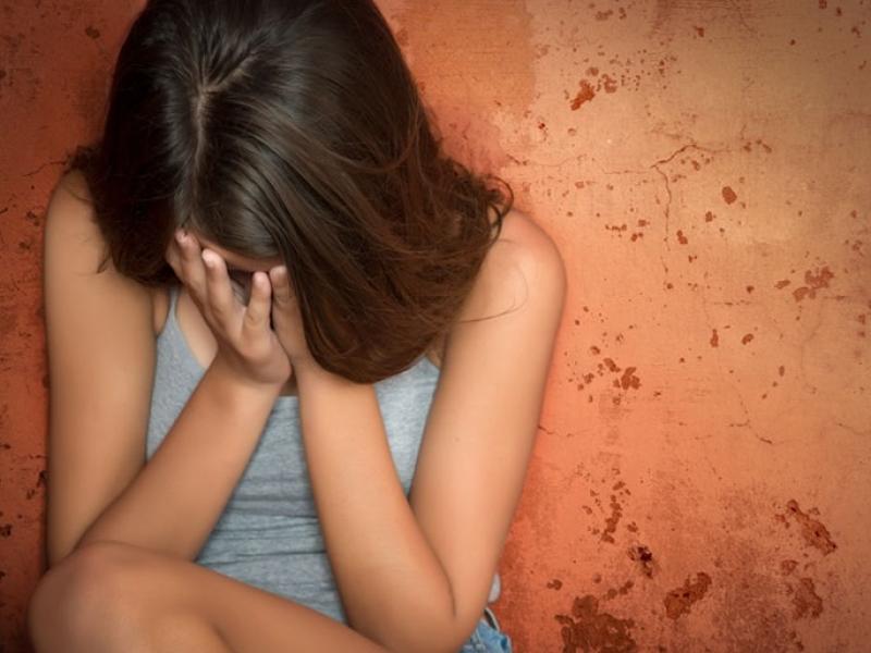 Φρίκη στα Καμένα Βούρλα: 24χρονος βίασε 11χρονη μέσα σε ασανσέρ