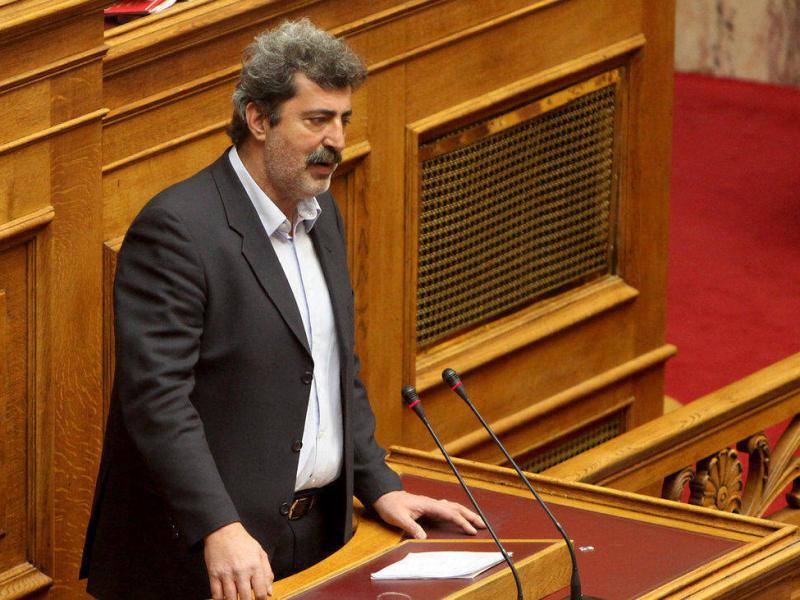 Π. Πολάκης: Χριστιανοταλιμπανισμός να μην σταματάνε οι θρησκευτικές εκδηλώσεις