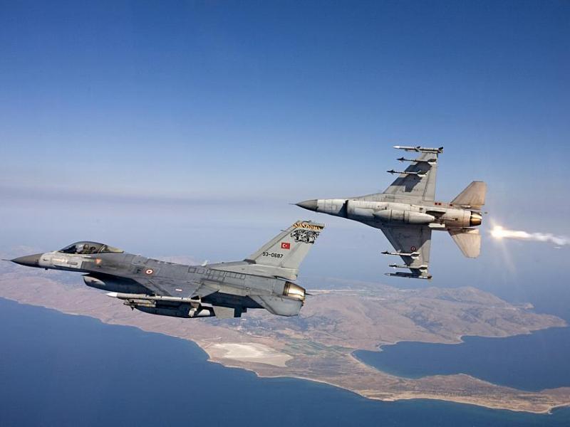 Γιατί θα πετάξουν μαχητικά σήμερα στην Αττική