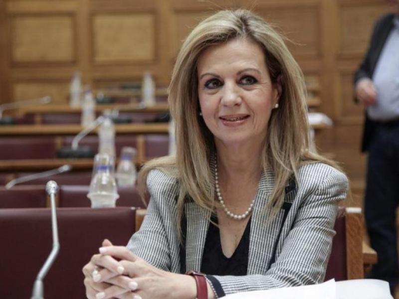 Μερόπη Τζούφη: Ασαφείς και ευθυνόφοβες οι απαντήσεις της υπουργού Παιδείας για τις προσλήψεις