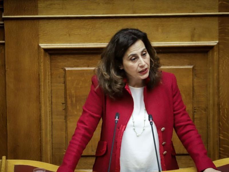 «Κυρία υπουργέ επιλέξατε τα μπαζώματα του ΣΥΡΙΖΑ για να οικοδομήσετε μεταρρυθμίσεις στην Παιδεία»