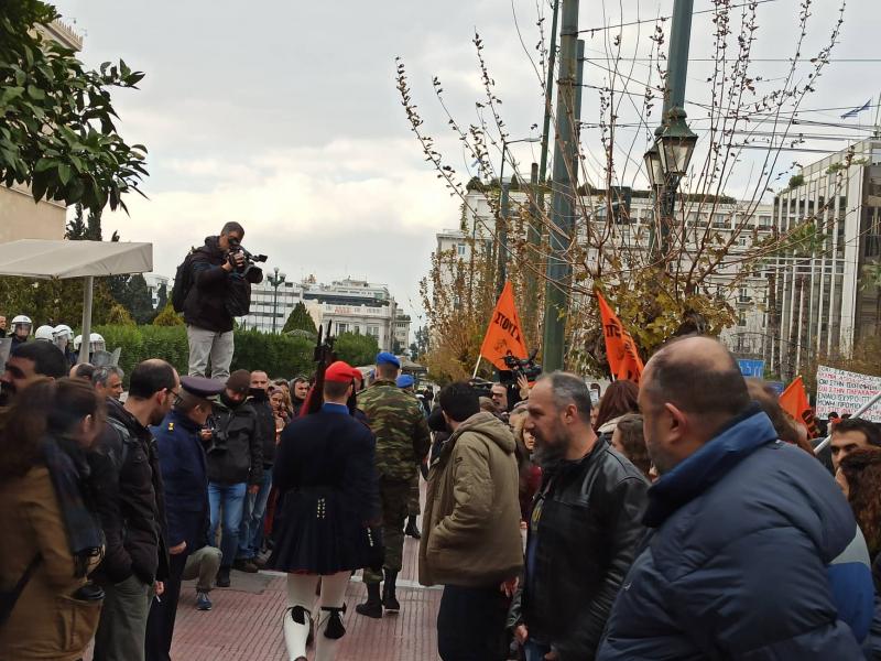 Αλληλεγγύη στους πρόσφυγες και μετανάστες - Πορεία αλληλεγγύης στις 5 Μαρτίου στα Προπύλαια