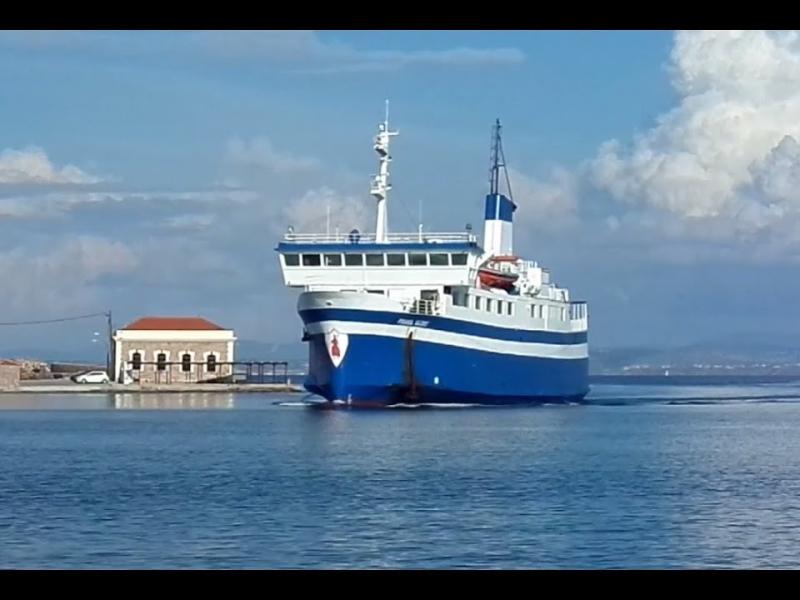 Ψαρά: Ναυτικός βρέθηκε να επιπλέει νεκρός δίπλα σε πλοίο