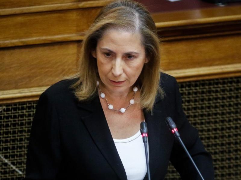 Μ. Ξενογιαννακοπούλου: «Η υπουργός Παιδείας παραπλάνησε σκόπιμα τη Βουλή»