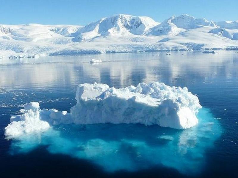 Οι πάγοι στην Αρκτική λιώνουν και ξεπαγώνουν... ιούς από το παρελθόν 