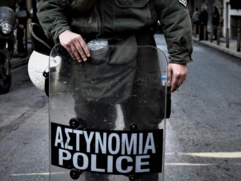 Η αστυνομία απαγόρευσε συγκεντρώσεις στο κέντρο της Αθήνας