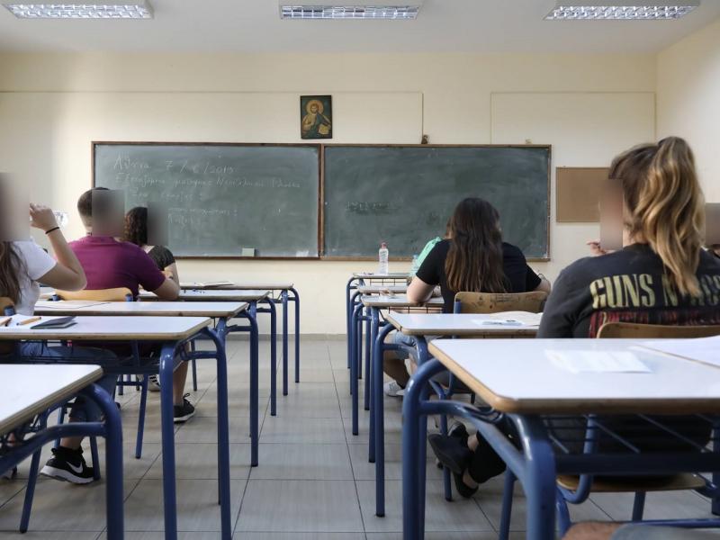 Ρύθμιση απουσιών μαθητών/τριών 2019-2020 στο πλαίσιο των μέτρων αντιμετώπισης της διάδοσης του κορονοϊού: Τα σχολεία σε νευρική κρίση