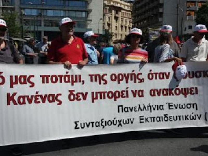 ΠΕΣΕΚ: Καταγγελία για το Υπουργείο Οικονομικών και την «ανεξάρτητη» ΑΑΔΕ