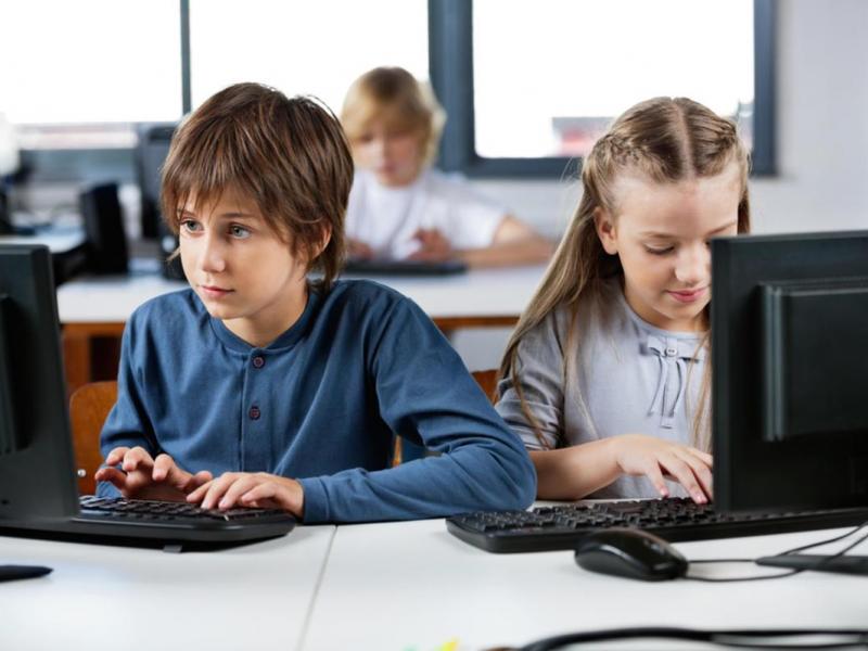 Οι 10 προτάσεις των εκπαιδευτικών Πληροφορικής για την ενίσχυση των ψηφιακών δεξιοτήτων στα σχολεία