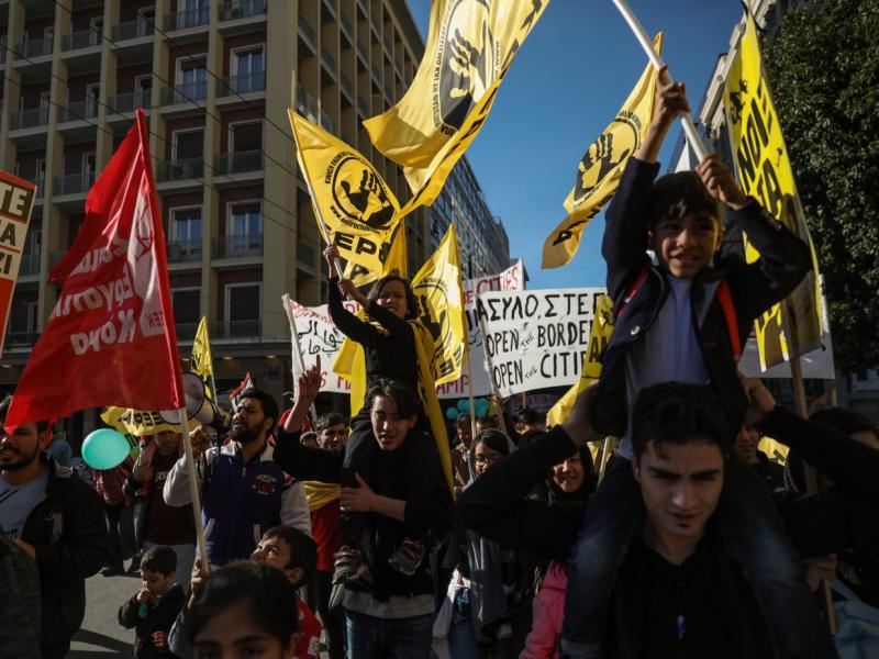 Αναβάλλεται το αντιρατσιστικό συλλαλητήριο στην πλατεία Βικτωρίας λόγω κορονοϊού