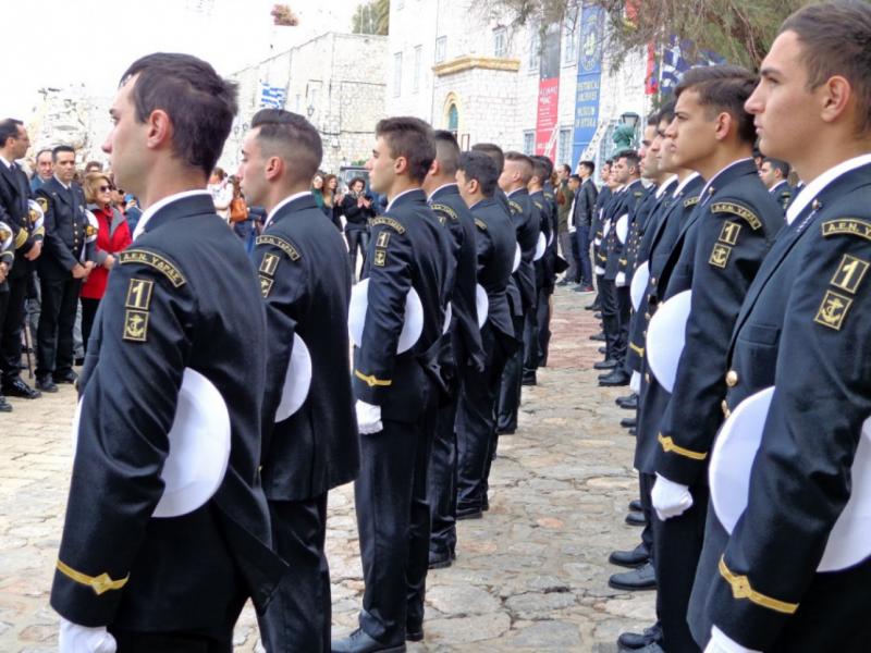 Σπουδαστές ΑΕΝ: Εν μέσω πανδημίας η κυβέρνηση φέρνει στη Βουλή ν/σ για την ακτοπλοΐα 