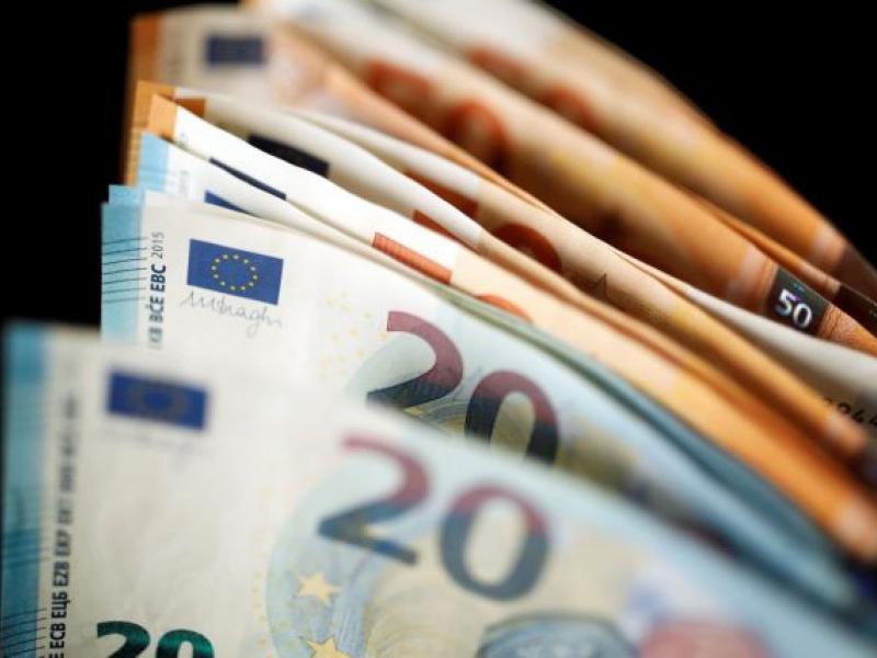 Σήμερα η καταβολή της ειδικής αποζημίωσης των 534 ευρώ για τον Μάιο