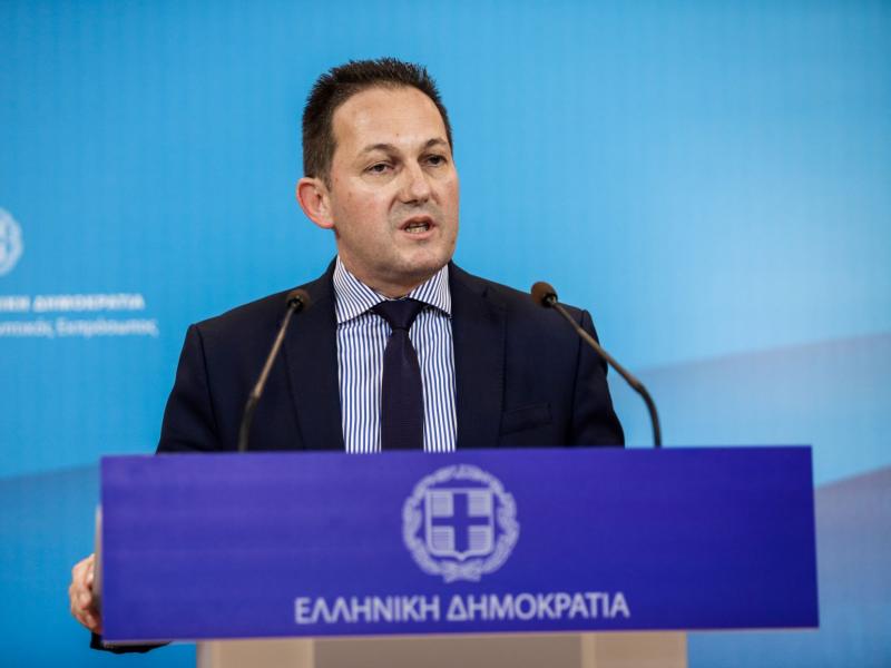 Στέλιος Πέτσας για απαγόρευση κυκλοφορίας: «Όλα είναι πάνω στο τραπέζι»