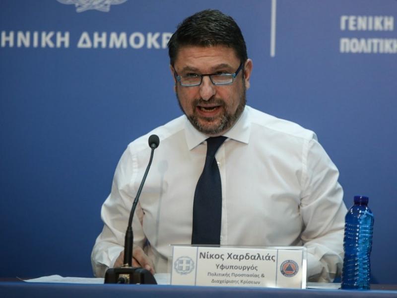 «Όχι» στην κατ' οίκον διανομή του Αγίου Φωτός
