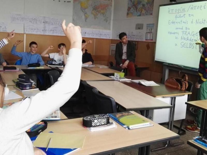 'Ελληνες εκπαιδευτικοί Γερμανίας: Προβληματισμός για τη στελέχωση των ελληνόγλωσσων σχολείων του εξωτερικού το επόμενο έτος 