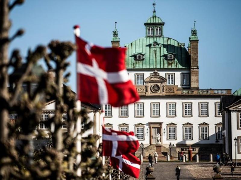 Δανία: Χωρίς συγκατάθεση γονιών θα υποβάλλονται σε άμβλωση οι έφηβες στη Δανία