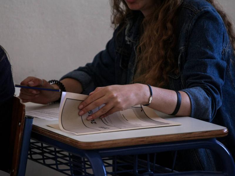 Πανελλαδικές: Ρυθμίσεις για όσους δίνουν με το νέο και το παλαιό σύστημα [εγκύκλιος]