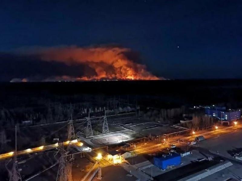 Greenpeace για Τσέρνομπιλ: «Κίνδυνος ραδιενεργής ακτινοβολίας» από την πυρκαγιά