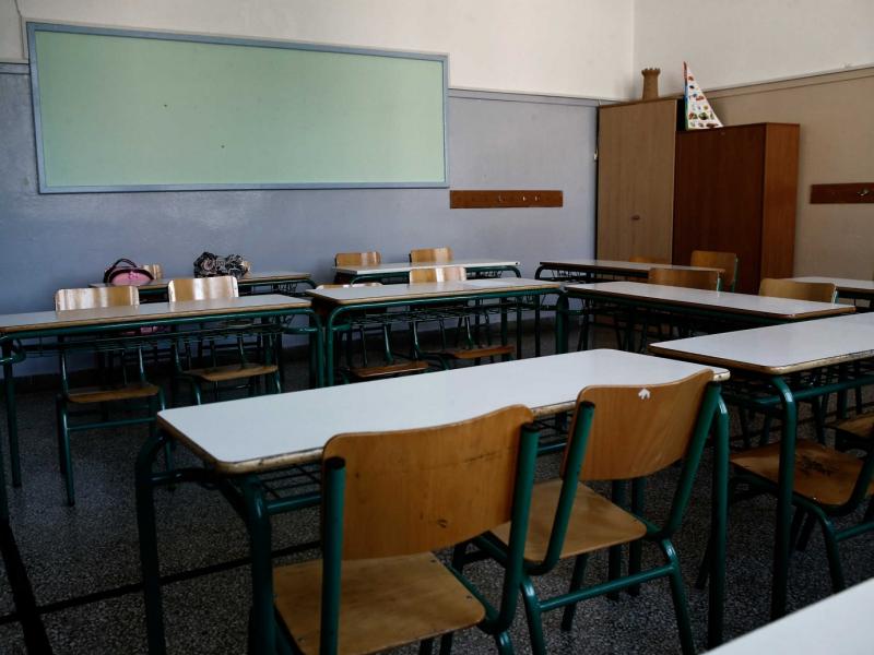 ΑΔΕΔΥ: Η κλήση των σχολικών διευθυντών στη Νάουσα για τα θρησκευτικά θυμίζει άλλες εποχές