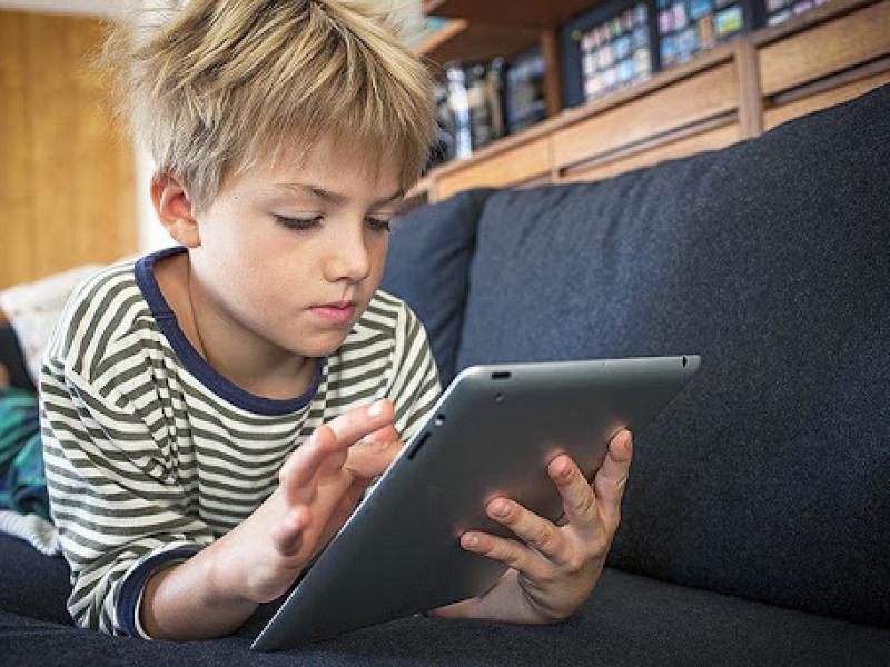 Τηλεκπαίδευση: Πώς θα χορηγούνται tablet και ψηφιακές συσκευές σε μαθητές