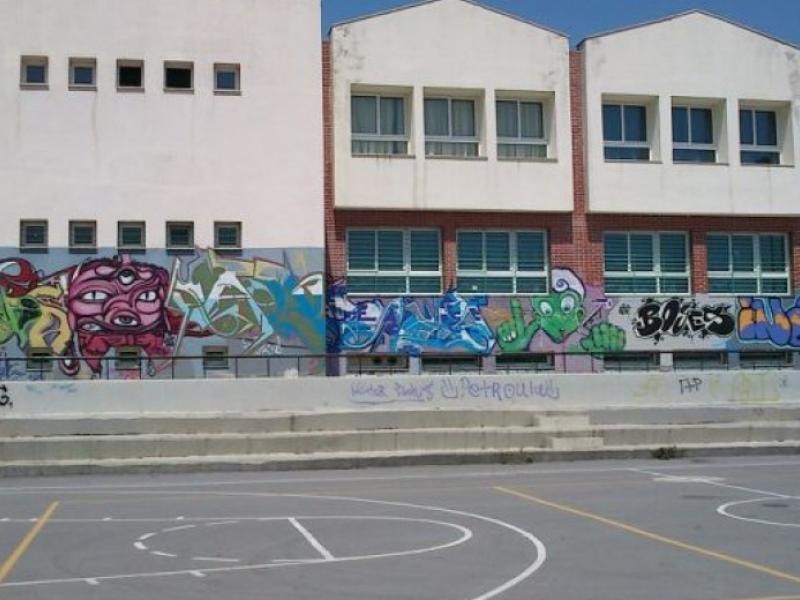 Θεσσαλονίκη: Μαχαίρωσαν νεαρό σε προαύλιο σχολείου μπροστά σε γονείς και μαθητές