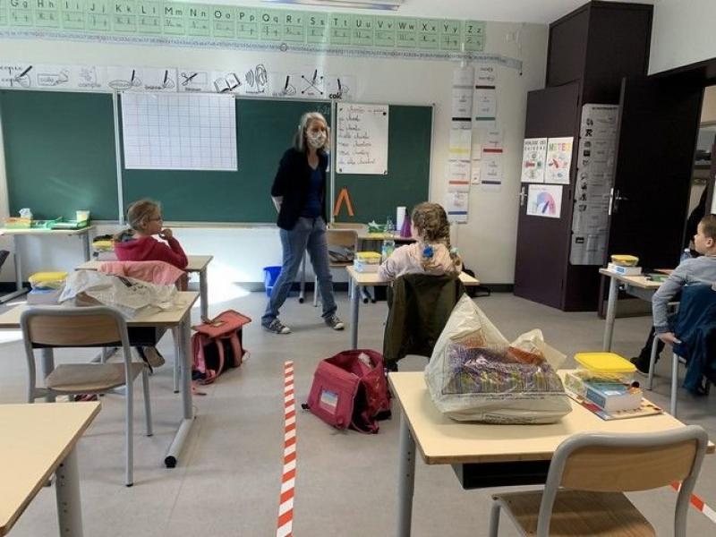 Γαλλία: Είκοσι δύο σχολεία έκλεισαν λόγω κορονοϊού