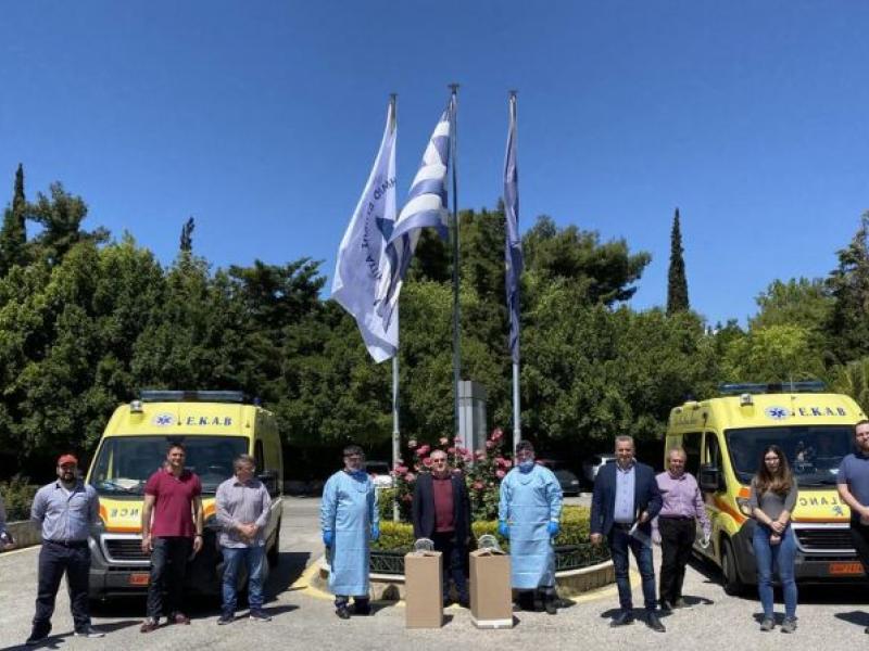 Εθελοντές του Παν. Δυτικής Αττικής ενίσχυσαν τους εργαζόμενους στο ΕΚΑΒ