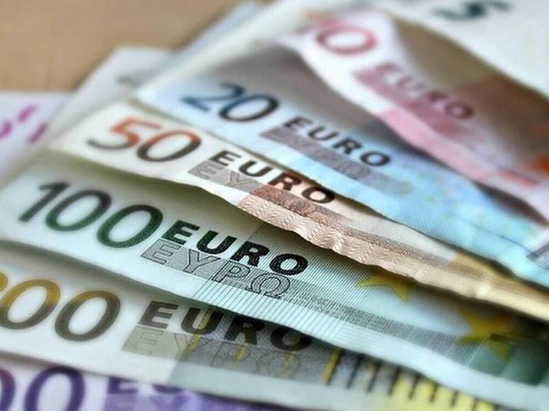 Νέες επικουρικές συντάξεις 2025: Ποιοι κερδίζουν και ποιοι χάνουν [Παραδείγματα - Πίνακες]