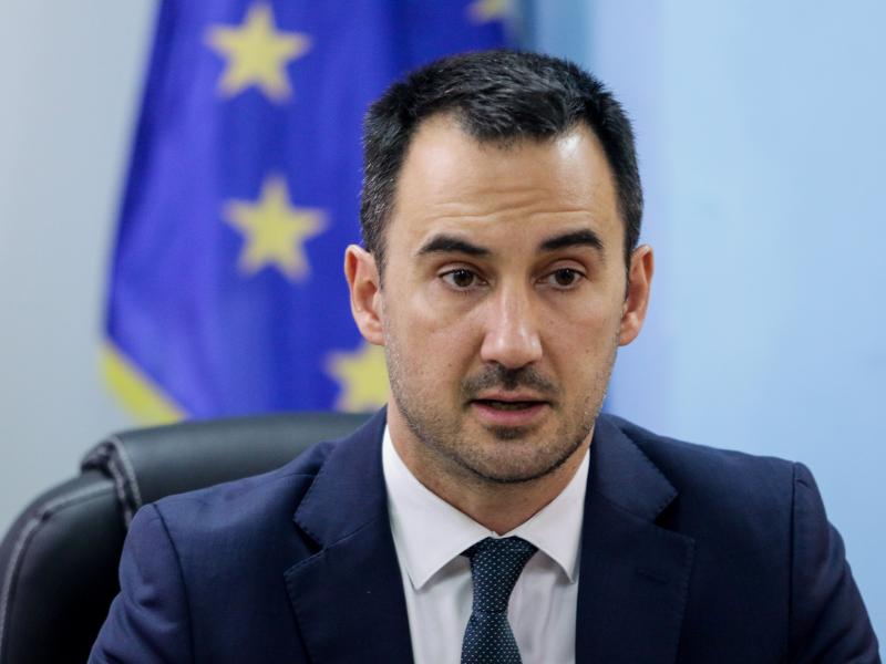 ΣΥΡΙΖΑ: Αχρείαστο ρίσκο που εξυπηρετεί πολιτικές σκοπιμότητες της κυβέρνησης το άνοιγμα των σχολείων