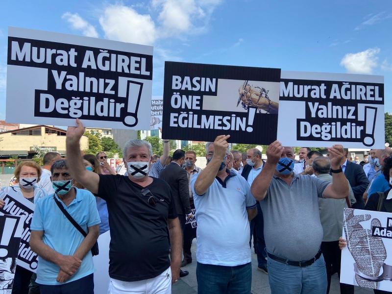 Τουρκία: Στο εδώλιο πολεμικοί ανταποκριτές για ρεπορτάζ που αφορούσε τους θανάτους αξιωματικών της ΜΙΤ στη Λιβύη