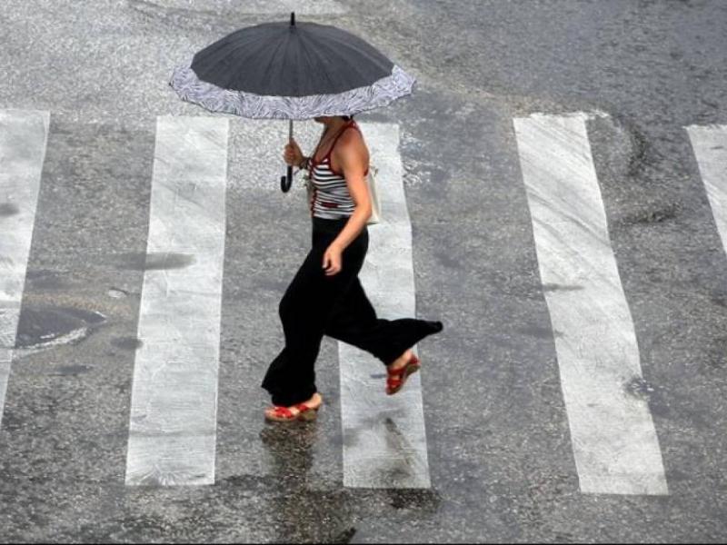 Καιρός: Βροχές, καταιγίδες και χαλάζι